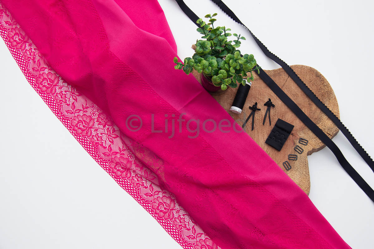 Lingeriepakket roze zwart diy lingerie