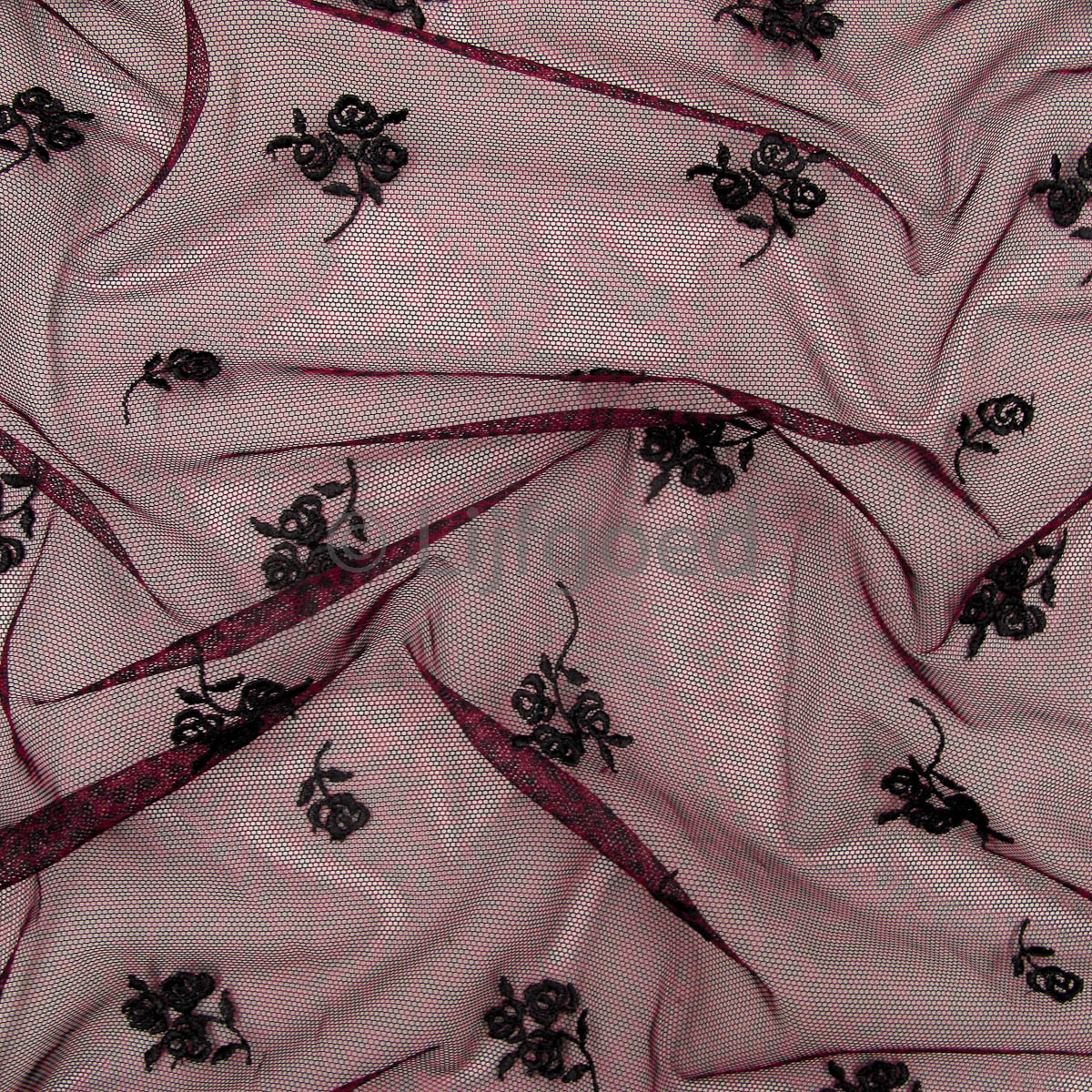 mesh warm rood/zwart 140cm bloemen geborduurd